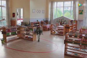 博苑佳源花都幼儿园环创视频