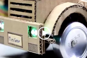 用纸板DIY遥控翻斗垃圾车