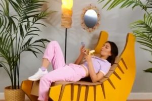 旧纸板DIY创意家居，自制香蕉靠椅，夏夜吹着空调躺平看月亮真香