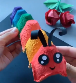 6枚蛋托蛋托毛毛虫涂色视频教程